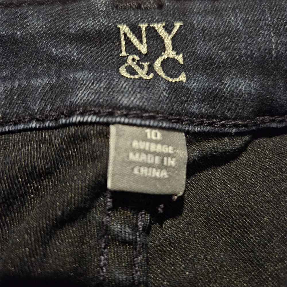 NY & Co. Low Rise Flare Curvy Jeans - Size 10 - Picture 3 of 5